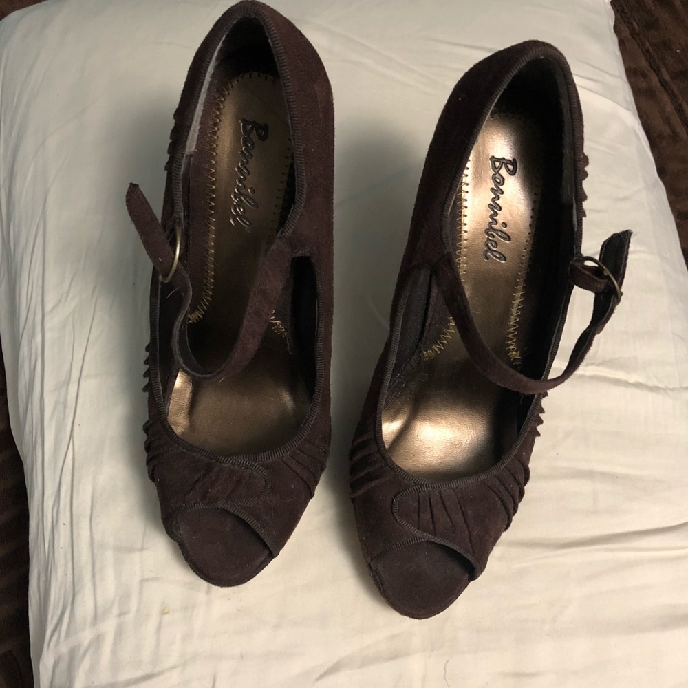 Chocolate brown heels